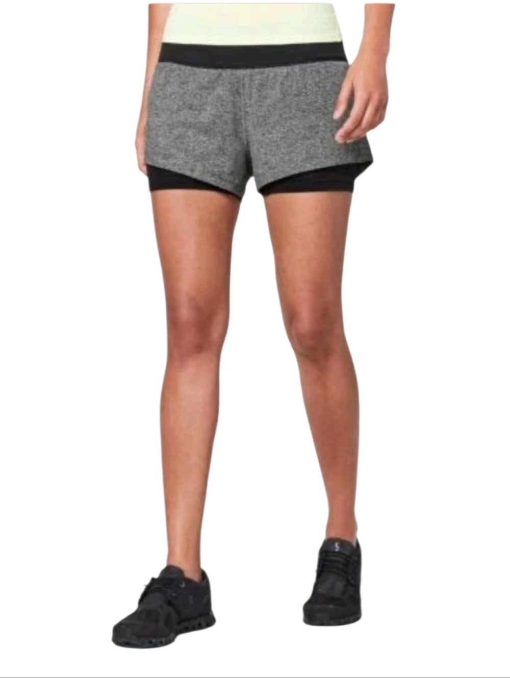 Lululemon shorts seamless size 8